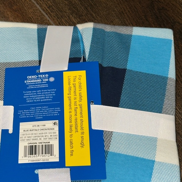 NWT Target Hanukkah Family Sleep 2 Pieces Pajamas Set Size 4. - Picture 3 of 4